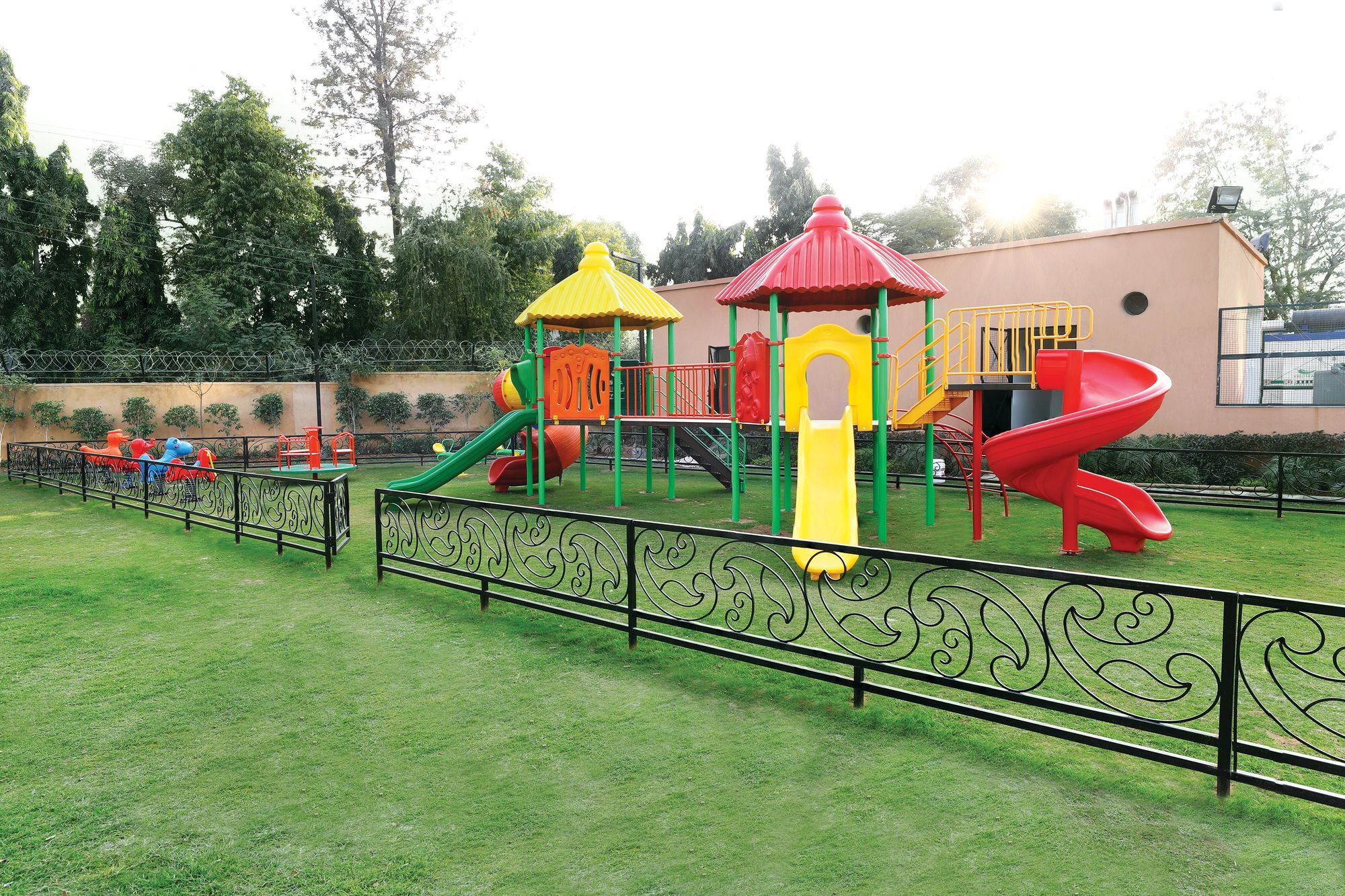 Lemon Tree Hotel Sohna Road Gurgaon Eksteriør bilde